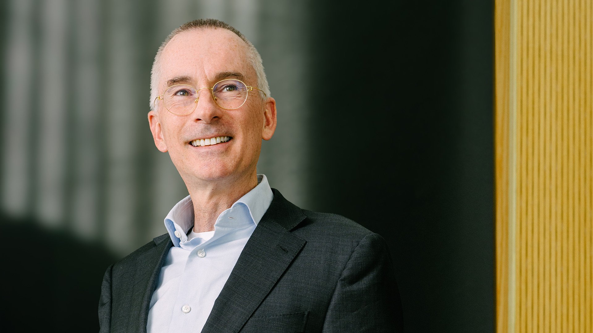 Portrait of Roger Dassen, ASML CFO